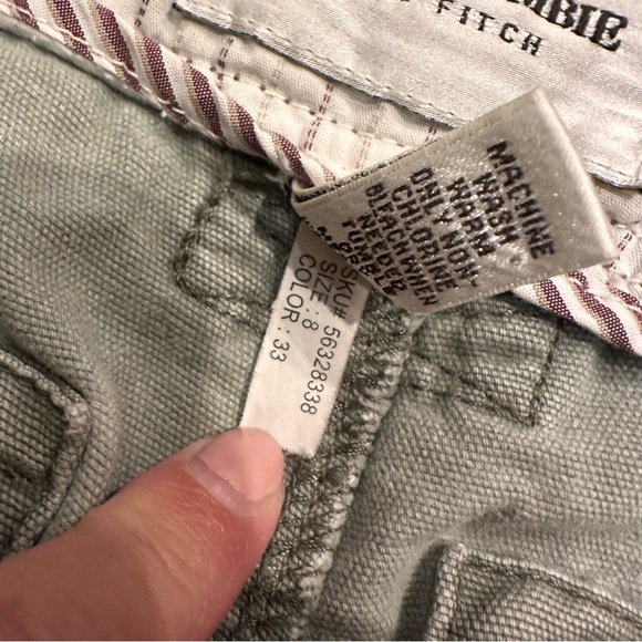 Abercrombie & Fitch Vintage Y2K Green Khaki Low Rise Cargo Boot Cut Pants Size 8 - Picture 11 of 14